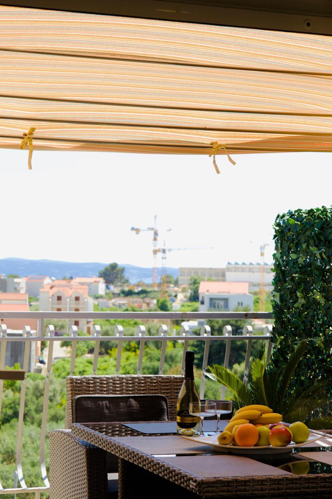 Cosy Nest Apartment Split Luaran gambar
